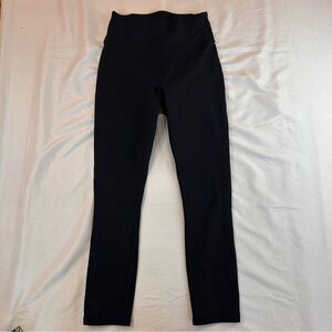 Fabletics Motion365 Black Cropped Leggings Pants Womens Size XS - (508)
